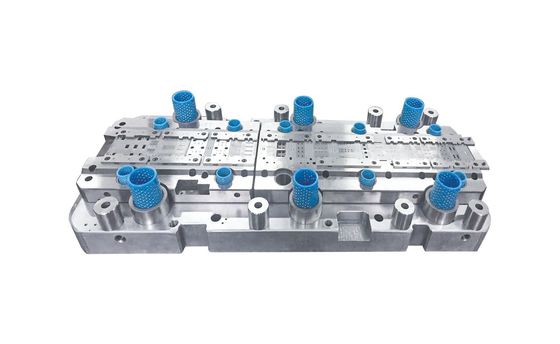 Bleiframe halfgeleiderforming
