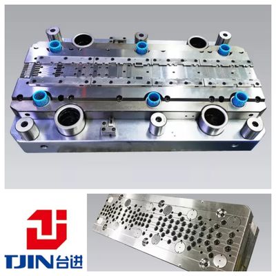 Gepersonaliseerde grootte IC Lead Frame Stamping Mould Met Nickel Plating